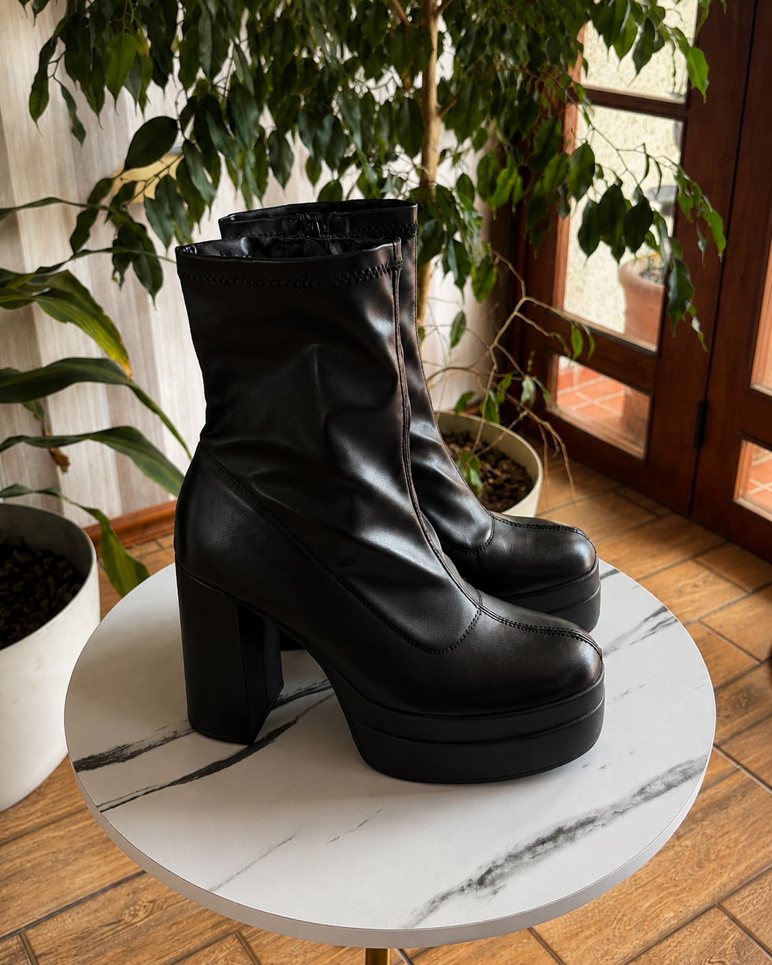 Botín estilo Bratz negro