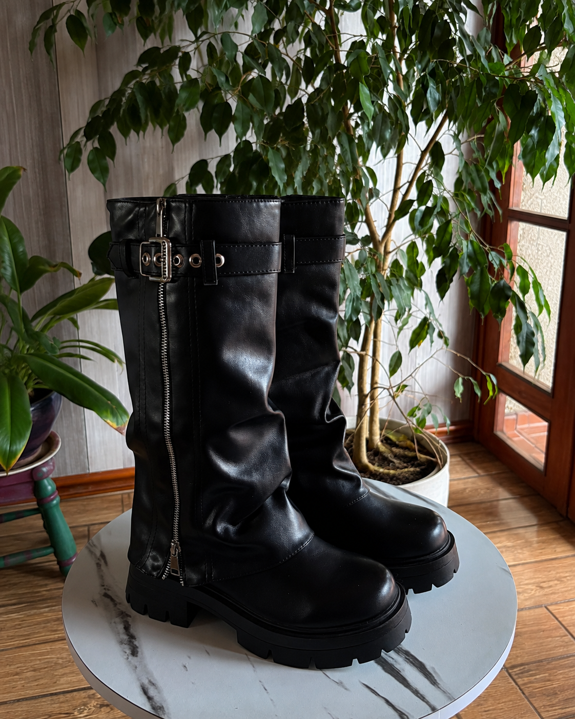 Bota Biker Negra (Alta)
